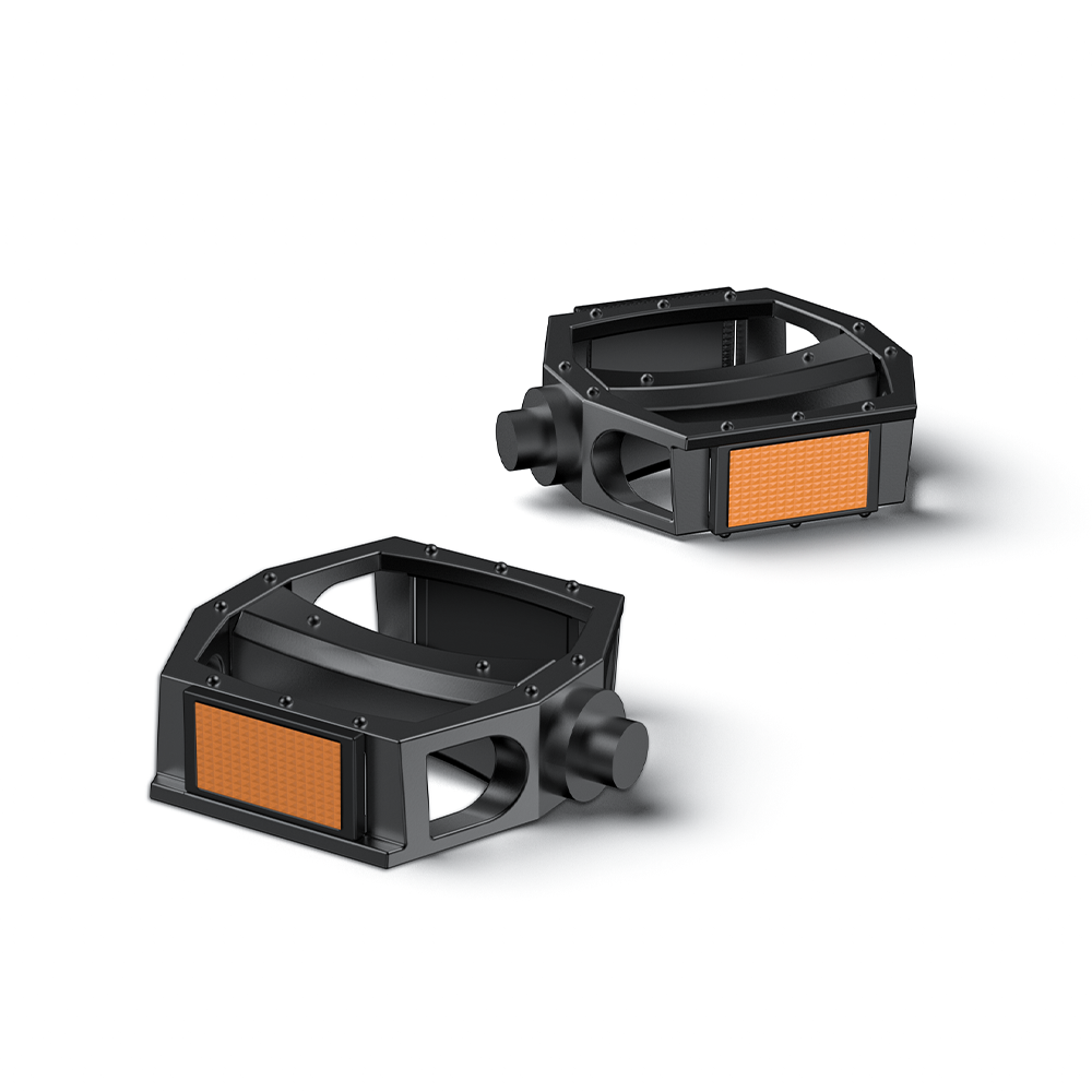 The pedals made of aluminum alloy are suitable for electric bicycles